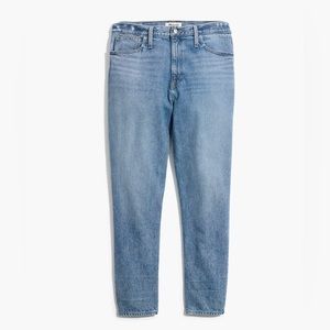 Madewell Mom Jean in Melva Wash